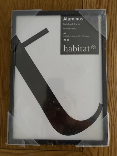Habitat aluminus metal wall - metal,
