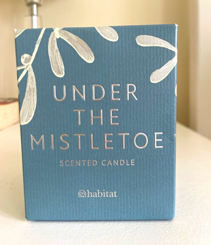 Habitat under the mistletoe - the,
