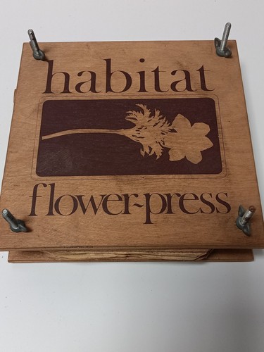 Habitat wooden flower - wooden,