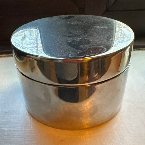 Small round habitat silver - small,